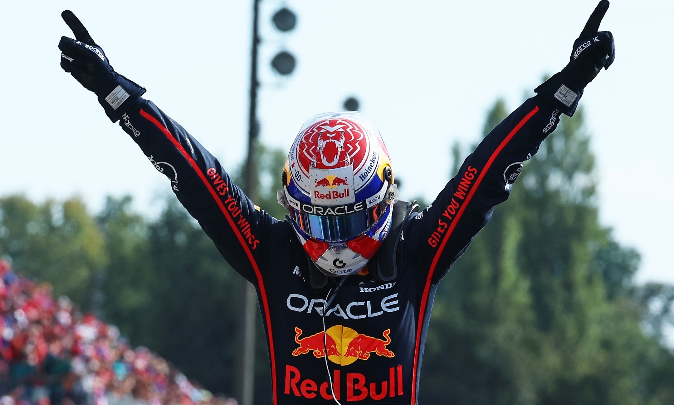 Verstappen s’impose à Monza devant Norris et Piastri après un GP d’Italie animé